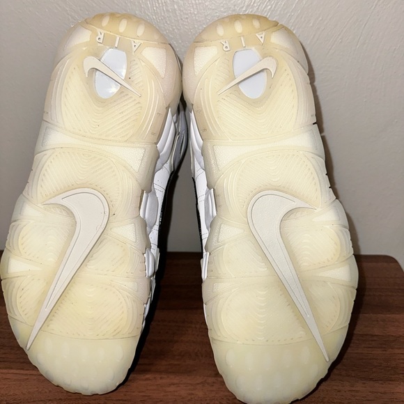 Air More Uptempo Size 9.5 - Picture 7 of 7